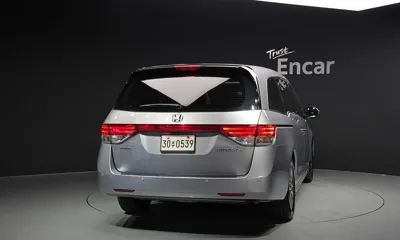 Honda Odyssey 2016, 80824 км, за 16500000 KRW - фото 4