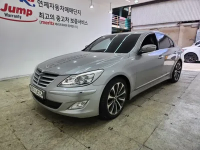 Hyundai Genesis 2012, 248900 км, за 3500000 KRW - фото 1