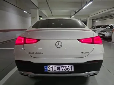 Mercedes-Benz GLE-Class 2023, 63864 км, за 69900000 KRW