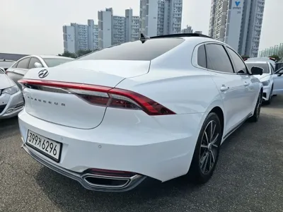 Hyundai Grandeur 2023, 76488 км, за 28000000 KRW