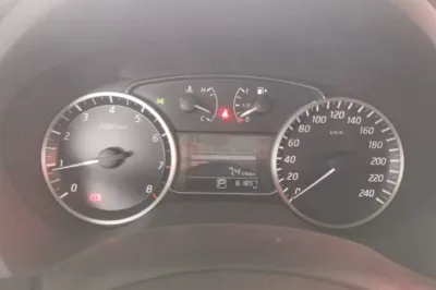 Nissan Sylphy 2018, 61900 км, за 56008.47 CNY - фото 15