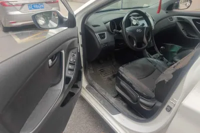 Hyundai Elantra (5th Generation 2015, 39300 км, за 31746.52 CNY - фото 13