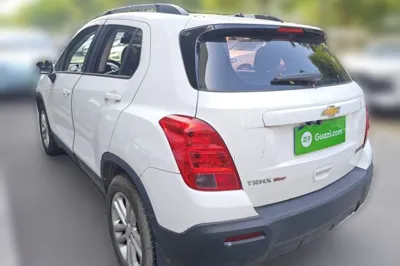 Chevrolet Trax 2016, 70900 км, за 24766.15 CNY