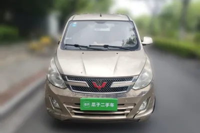 Wuling Rongguang V 2016, 56600 км, за 33310.05 CNY