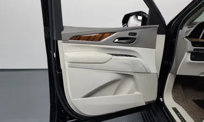 Cadillac Escalade 2022, 38475 км, за 89000000 KRW - фото 24