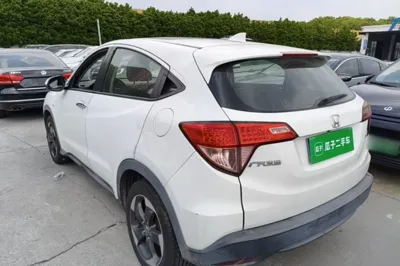 Honda Vezel 2016, 119500 км, за 67979686.04 CNY