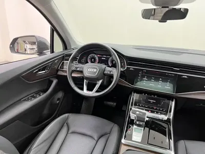 Audi Q7 2021, 21000 км, за 323000 CNY - фото 21
