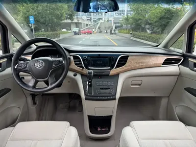 Buick GL8 2019, 130000 км, за 89800 CNY - фото 13