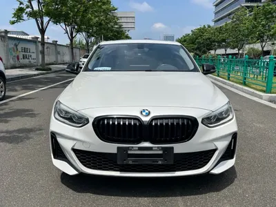 BMW 1 Series 2021, 70000 км, за 69000 CNY