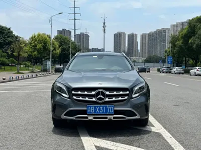 Mercedes-Benz GLA 2017, 100000 км, за 45800 CNY