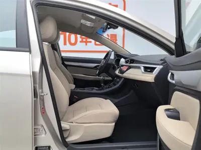 Geely Emgrand 2019, 58500 км, за 18900 CNY - фото 23