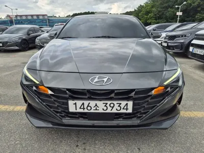 Hyundai Avante · 2023 год