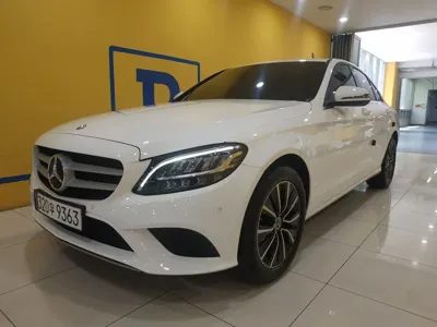 Mercedes-Benz C-Class 2019, 19430 км, за 24900000 KRW - фото 1