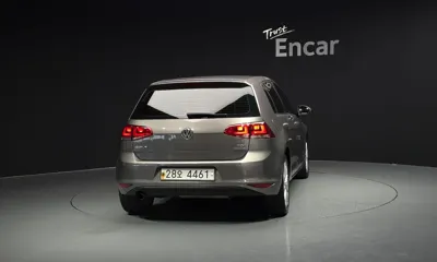 Volkswagen Golf 2014, 170033 км, за 5800000 KRW