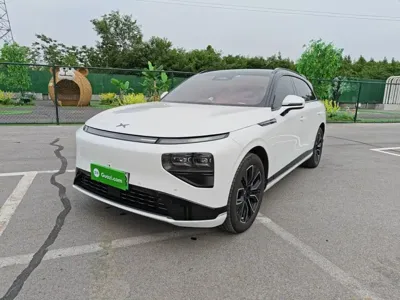 Xpeng G9 · 2025 год