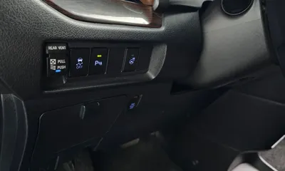 Toyota Sienna 2018, 114290 км, за 22000000 KRW - фото 18