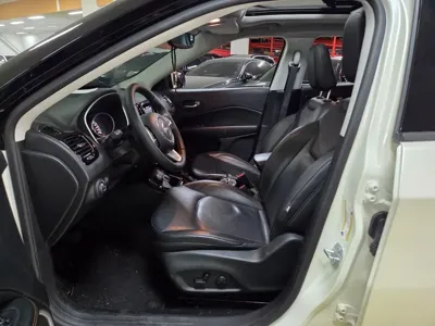 Jeep Compass 2018, 72317 км, за 12500000 KRW - фото 6