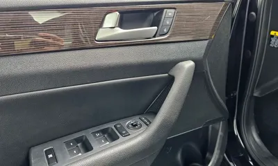 Hyundai Sonata 2018, 156854 км, за 10500000 KRW - фото 17