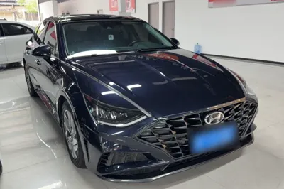 Hyundai Sonata 2020, 74200 км, за 77442.47 CNY