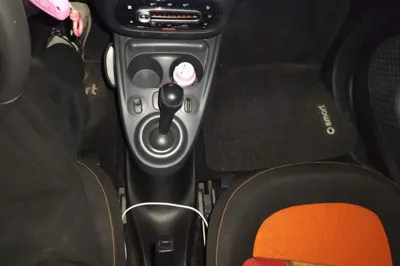 Smart Fortwo 2015, 82000 км, за 51997.67 CNY - фото 13
