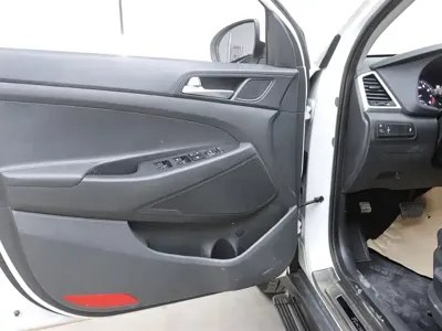 Hyundai Tucson 2017, 102000 км, за 33500 CNY - фото 11