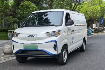 JAC Group Blue Cat · 2023 год