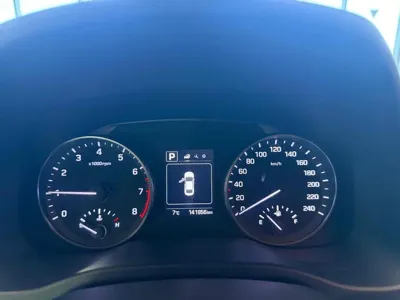 Hyundai Avante 2017, 141956 км, за 6300000 KRW - фото 8