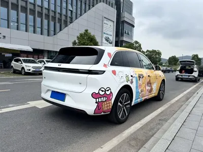 Li Auto Li L6 2025, 19000 км, за 179800 CNY