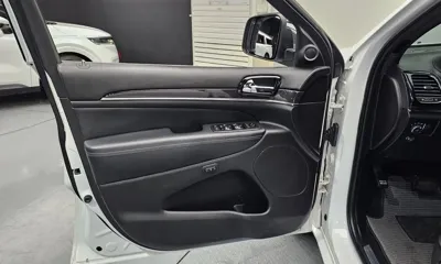 Jeep Cherokee 2021, 96551 км, за 21000000 KRW - фото 24