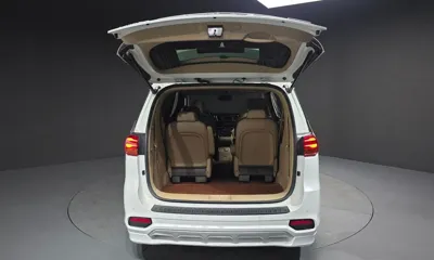 Kia Canival 2019, 63751 км, за 24900000 KRW - фото 19