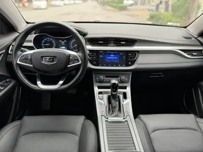 Geely Emgrand 2019, 50199 км, за 28300 CNY - фото 8