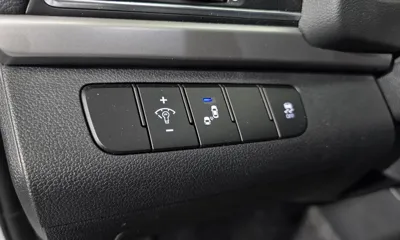 Hyundai Avante 2018, 146289 км, за 9800000 KRW - фото 29