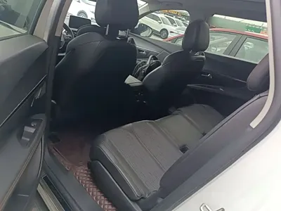 Peugeot 5008 2019, 74100 км, за 51300 CNY - фото 17