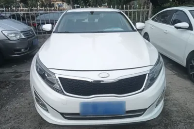 Kia K5 2015, 96900 км, за 38979.56 CNY