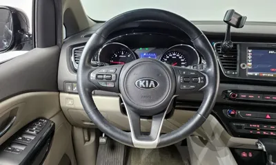 Kia Canival 2018, 80022 км, за 13200000 KRW - фото 12