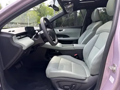 Roewe 荣威D6 2025, 6000 км, за 68800 CNY