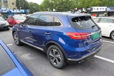 Hongqi HS5 2019, 66900 км, за 77158.2 CNY