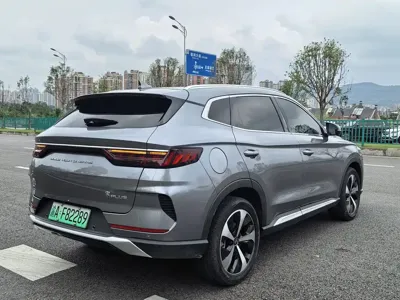 BYD PLUS New Energy 2022, 70000 км, за 59800 CNY - фото 13