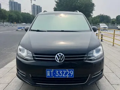 Volkswagen Sharan 2013, 180000 км, за 28000 CNY