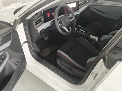 Volkswagen Lamando 2024, 600 км, за 104700 CNY - фото 16