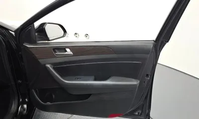 Hyundai Sonata 2019, 27553 км, за 14500000 KRW - фото 24