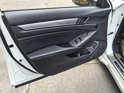 Honda Accord 2019, 64000 км, за 79800 CNY - фото 9