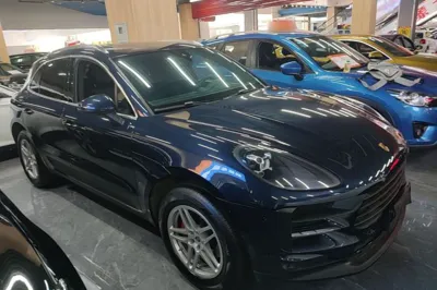 Porsche Macan 2018, 69000 км, за 204129.42 CNY