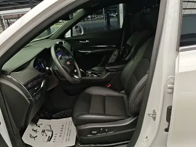 Cadillac XT4 2022, 46800 км, за 99300 CNY - фото 15