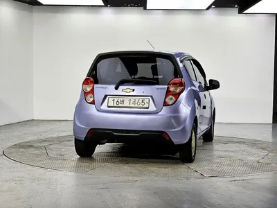 ChevroletGMDaewoo Spark 2014, 97000 км, за 1600000 KRW