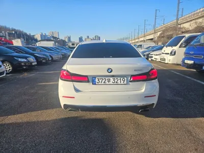 BMW 5-Series 2021, 51486 км, за 33300000 KRW