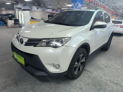 Toyota RAV4 2015, 165000 км, за 61030.14 CNY - фото 1
