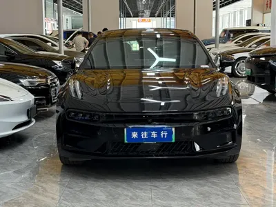 Zeekr 001 2024, 70000 км, за 126000 CNY