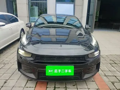 Lynk & Co 03 2019, 88000 км, за 43600 CNY
