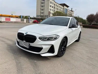 BMW 1 Series 2023, 18000 км, за 94800 CNY - фото 1
